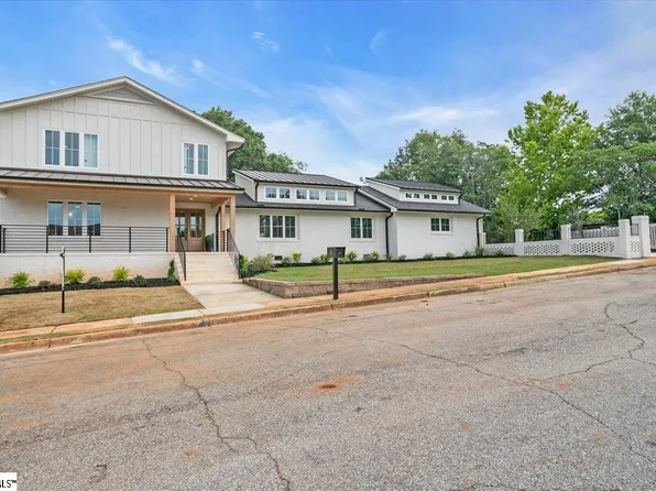 2 Dahlglen Ave, Greenville, SC 29607