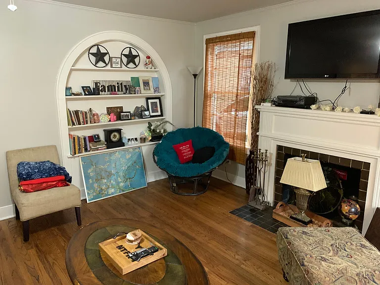 919 W Hickory St — Photo 16
