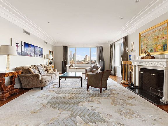 2nd image of 455 E 51st St #4A