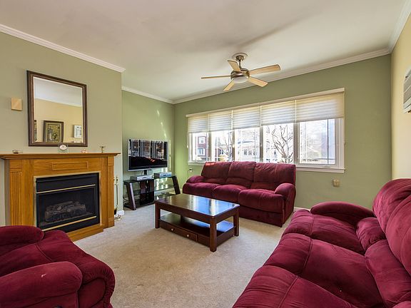 3rd image of 22 Holland Ave