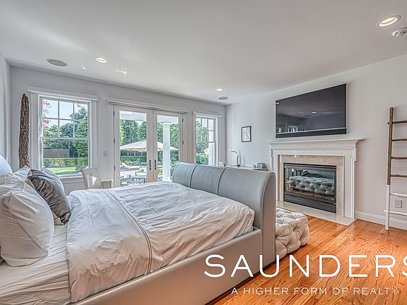 3rd image of 24 Parrish Pond Ln