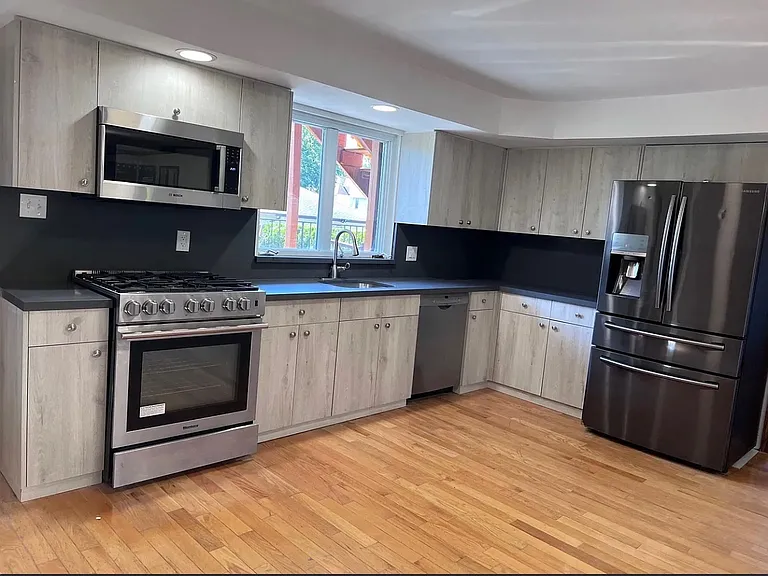 24 E Webster Ave #1 — Photo 6