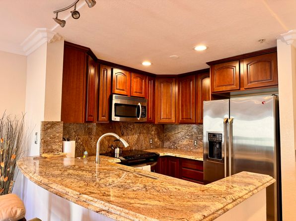8889 Caminito Plaza Centro UNIT 7319