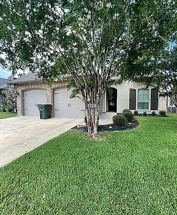 2nd image of 1324 Covey Ln