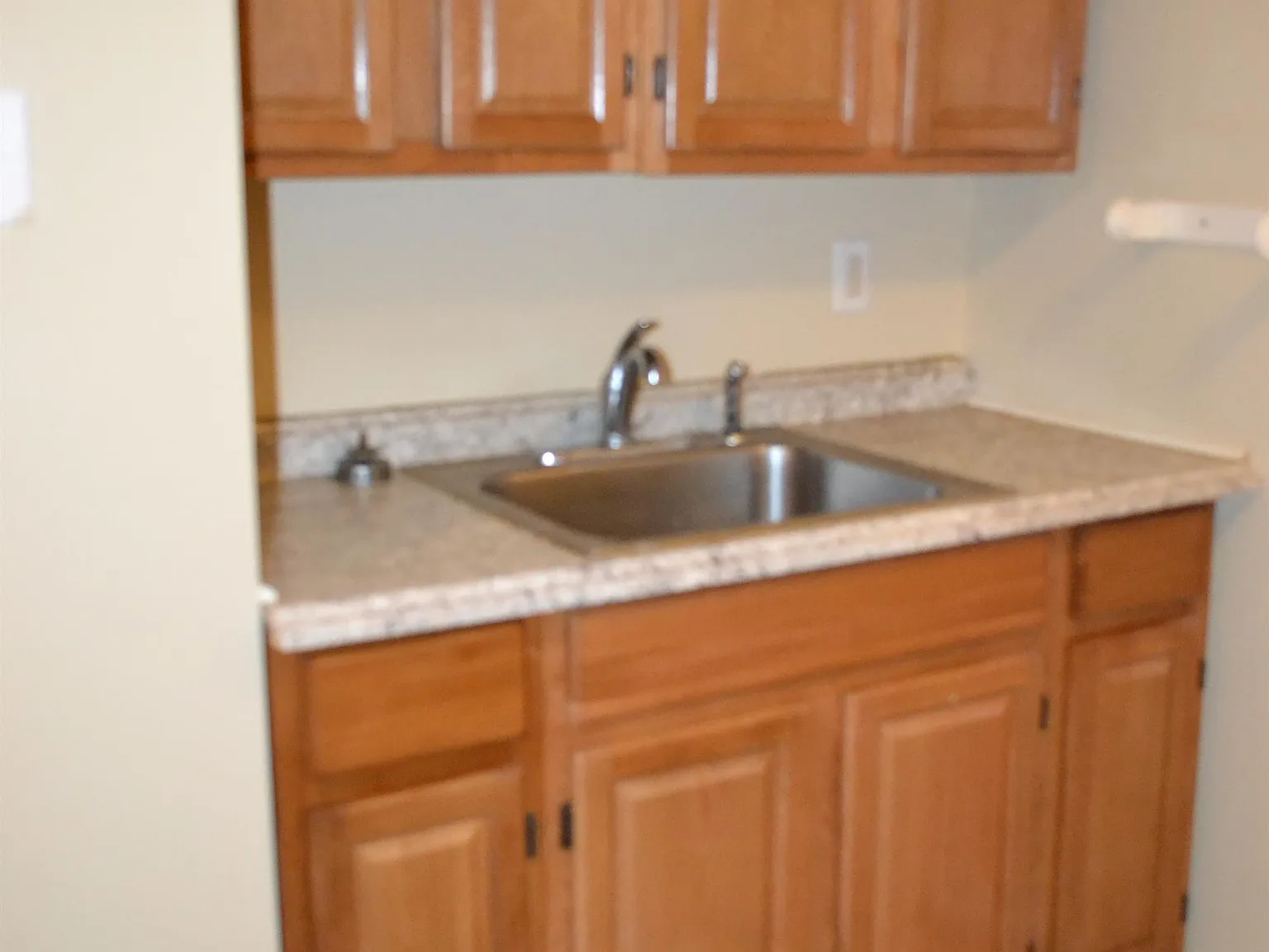 1707 Farr - Single Family Home — Photo 4