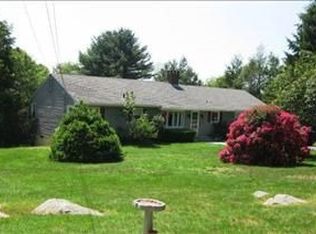 230 John Mowry Rd, Smithfield, RI 02917