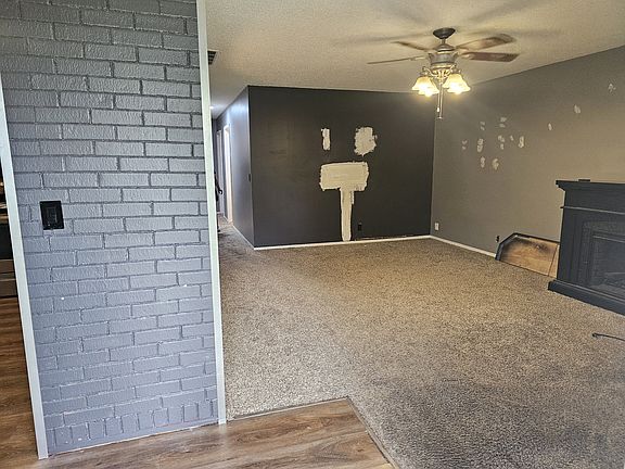 2nd image of 3232 S Knight Ave