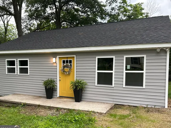 106 Jones St, Summerville, GA 30747