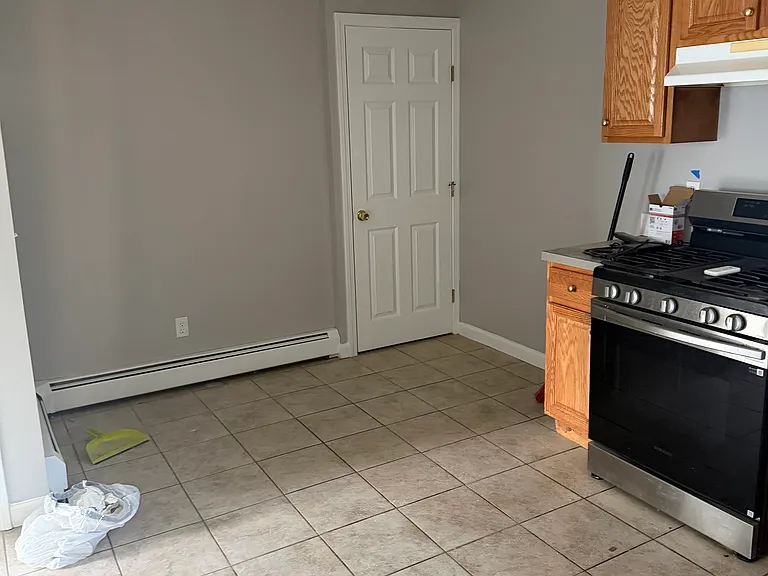 39 Scott Rd #2 — Photo 5
