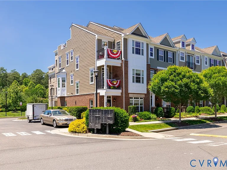 3921 Liesfeld Pl — Photo 46