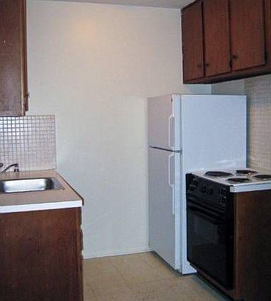 Full size appliances