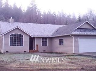 17406 Engebretson Rd, Granite Falls, WA 98252