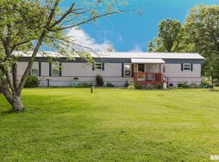 5361 Wards Mill Rd, Marion, IL 62959