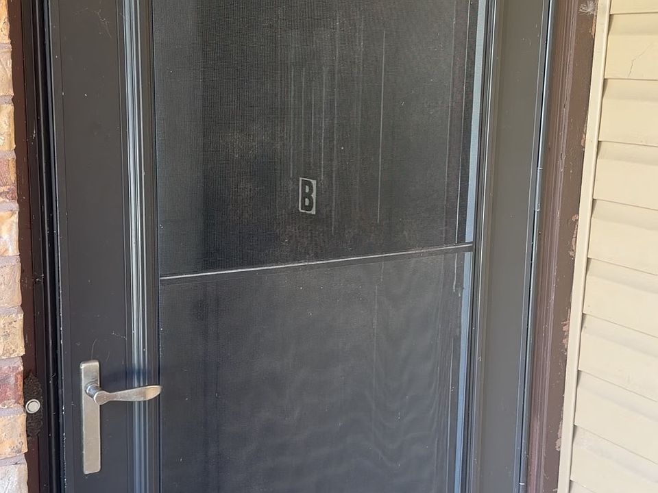 1st image of 529 Mockingbird St Unit B