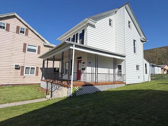 5th image of 805 E Grand Ave