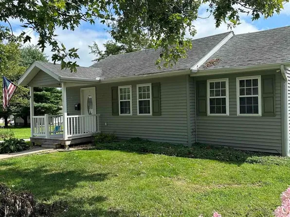 100 Grand St, Anna, IL 62906