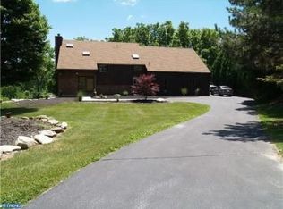 4722 Hale Ln, Emmaus, PA 18049