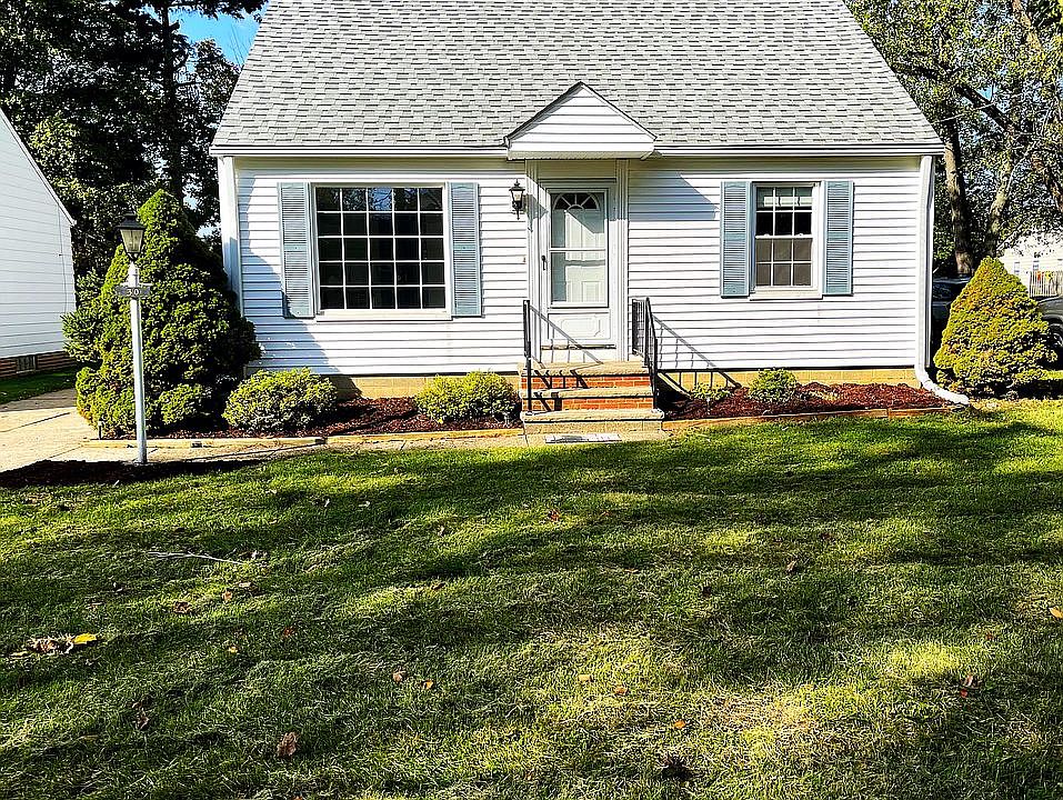 1st image of 30 Avalon Dr