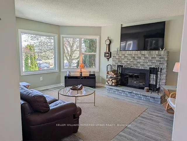 222 Aldred Dr — Photo 11