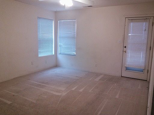 2nd image of 991 Benjamin Dr SE