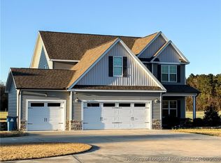 5635 Stewart Rd, Wade, NC 28395