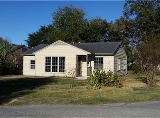 573 Pecan Dr, South Houston, TX 77587