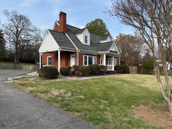 3527 Overbrook Dr, Roanoke, VA 24018