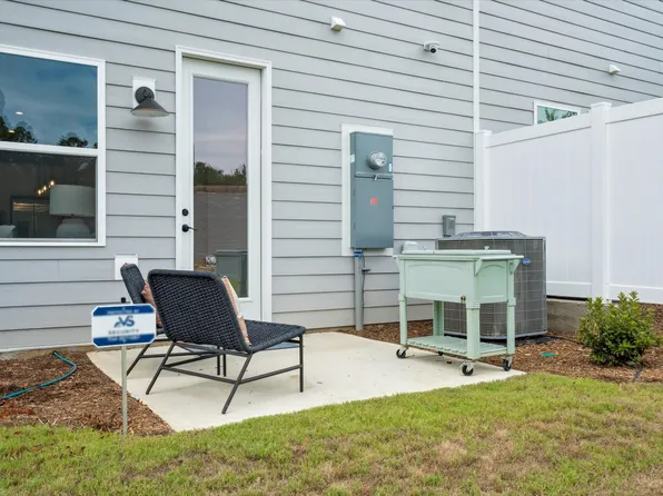715 Bowery Pl, Cramterton, NC 28032