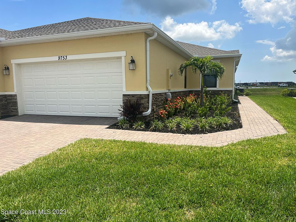 1st image of 9753 Alister Dr