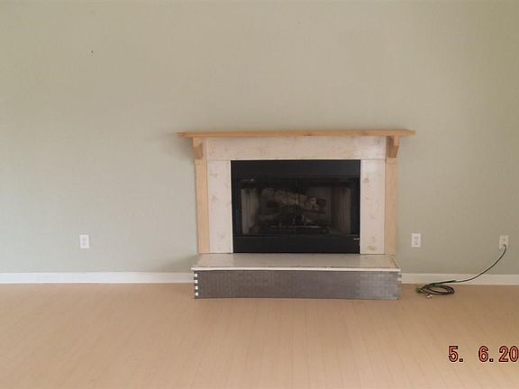 4th image of 10482 Ferris Dr