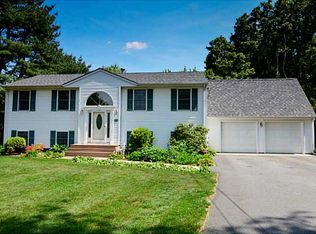 44 Fatima Rd, Warwick, RI 02886