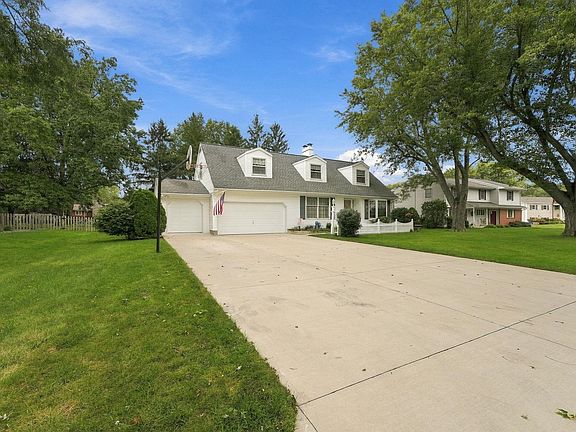 4th image of 1203 Echo Ln