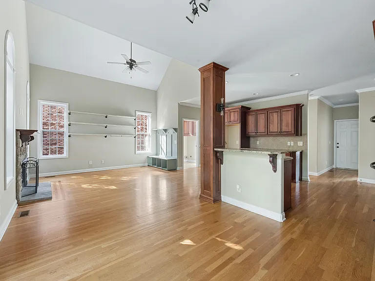 4029 Fremantle Cir — Photo 19
