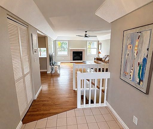 3rd image of 7631 Emerald Ave