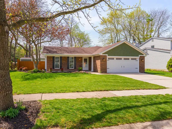 2053 Brofford Dr, Columbus, OH 43235