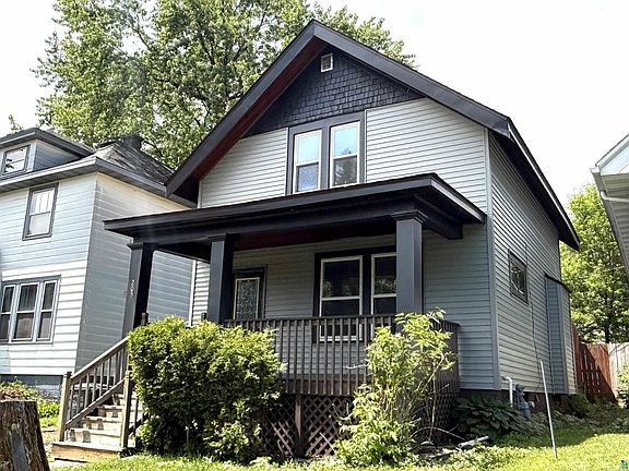 2nd image of 205 Parkland Ave