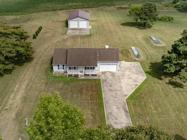 21331 Casey Ln, Cape Charles, VA 23310