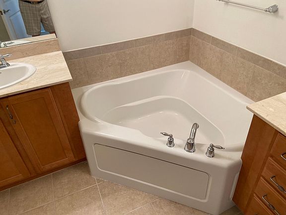 3rd image of 8000 Via Sardinia Way Unit 301