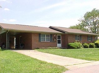 206 Debbie Ln, Corbin, KY 40701