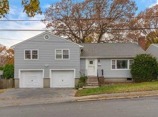 18 Chandler Rd, Salem, MA 01970