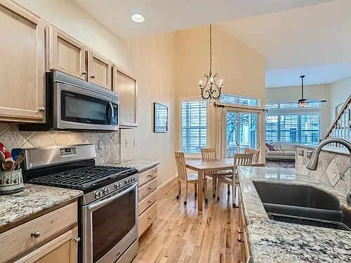 213 Remuda Ln #213 Photo 1