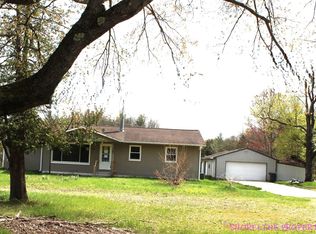2465 E Arthur Rd, Rothbury, MI 49452