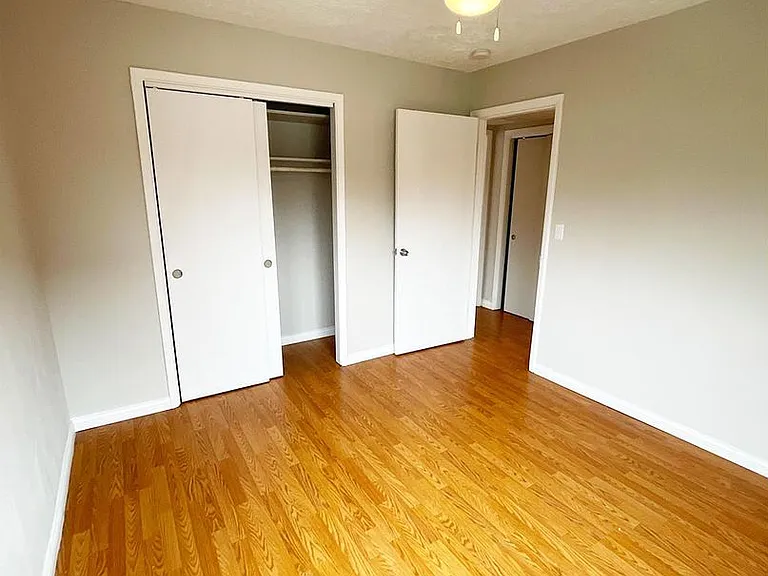 563 Lowell Ave — Photo 23