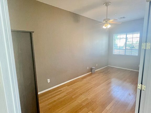 Bonus room to the right of the entrance.