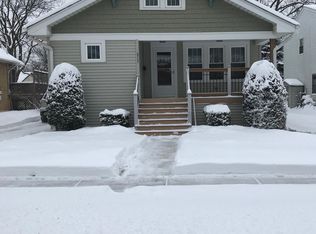 217 N Walnut St, Elmhurst, IL 60126