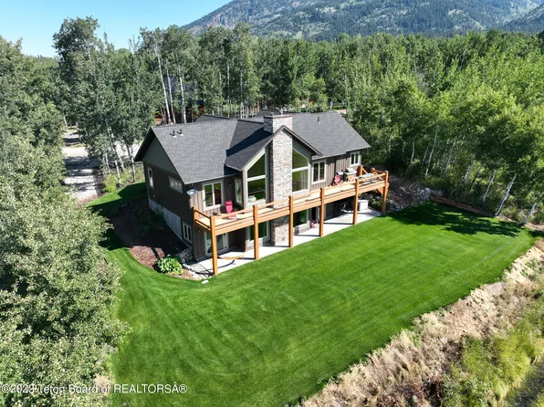 87 Sugar Loaf Dr, Star Valley Ranch, WY 83127