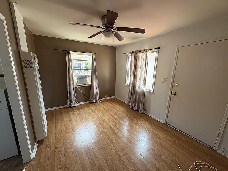 8035 Rosecrans Ave — Photo 4