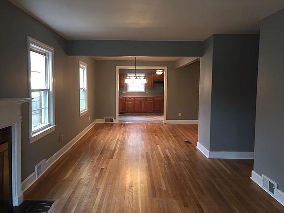 Living room to Dining room view