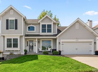 16762 Kingstowne Estates Dr, Ballwin, MO 63011