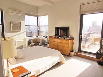 Rented by Rachel Realty